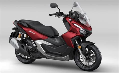 HONDA ADV 160 .